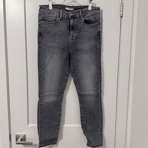 Fidelity Denim Grey Black Gwen High Rise Skinny Crop Jeans Size 29 Waist Women’s